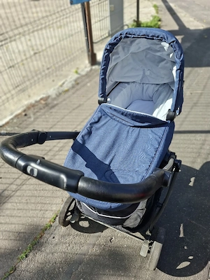 Carucior copil Graco Evo Avant 3 in 1 si suport auto scoica