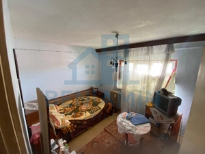 Apartament 2 camere semidecomandat spatios 56mp Rovine MOL - imagine 4