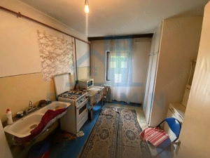 Apartament 2 camere semidecomandat spatios 56mp Rovine MOL - imagine 3