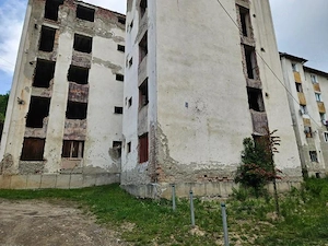 16 apartamente de vânzare într-un bloc situat în orașul Bălan  - licitație publică - imagine 3