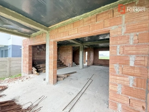 Duplex intreg 8 camere, LA ROSU, de vanzare in Sacalaz, la intrare - imagine 6