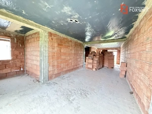 Duplex intreg 8 camere, LA ROSU, de vanzare in Sacalaz, la intrare - imagine 13