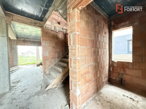 Duplex intreg 8 camere, LA ROSU, de vanzare in Sacalaz, la intrare - imagine 8