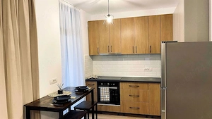 Apartament 3 camere - Exterior Vest - imagine 5