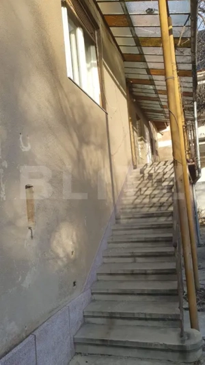 Casa de vanzare, 220 mp, SEMICENTRAL - imagine 3