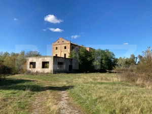 Teren cu potențial turistic si energetic - 25.383 mp – Chizătău