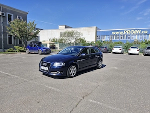 Vand Audi A3 fabricatie 2011, motorizare 1.6 diesel - imagine 3