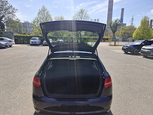 Vand Audi A3 fabricatie 2011, motorizare 1.6 diesel - imagine 9