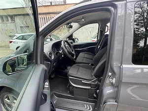 Mercedes-Benz Vito Tourer 116CDI 2019 - imagine 8