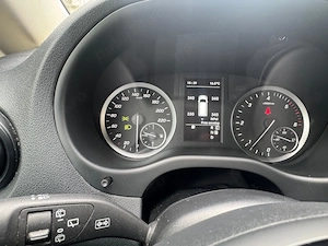 Mercedes-Benz Vito Tourer 116CDI 2019 - imagine 10