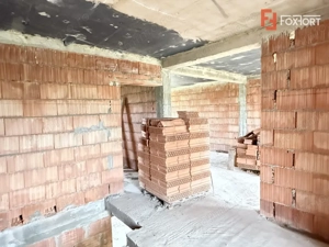 Duplex intreg 8 camere, LA ROSU, de vanzare in Sacalaz, la intrare - imagine 17