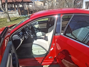 Volkswagen Jetta 1.6 D Automata  - imagine 5