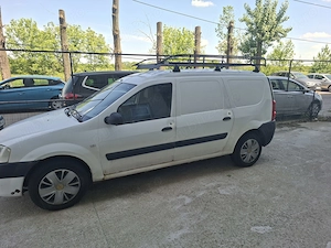 Vând Dacia Logan MCV anul 2008 