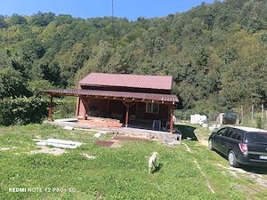 Cabană de vânzare în zonă turistică   ideală pentru relaxare sau investiție
