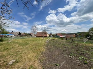 Casa individuala compusa din 2 corpuri teren 2000 mp loc Chirpar Sibiu - imagine 14