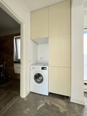 Disponibil Imediat.Bucatarie inchisa.Mobilat si utilat.Strada asfaltata! - imagine 6