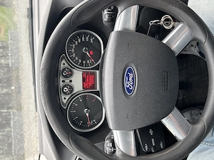 Ford Focus 2009 1.4 Benzină Aspirat - imagine 4