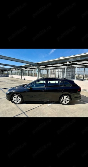 Volkswagen Golf 1.0 eTSI DSG MHEV Life - imagine 3