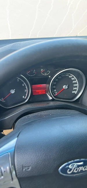 Vând Ford Mondeo mk4 - imagine 4