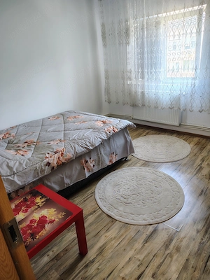 Apartament cu 2 camere spre inchiriere - imagine 2