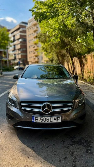 Mercedes-Benz A 180