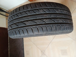 Vând cauciucuri semiuzate 