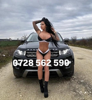 Brunetă slim, silicoane Poze 100% reale!