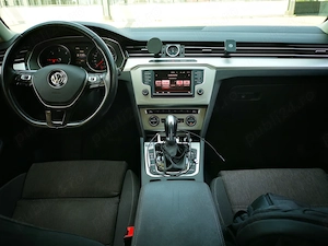 Volkswagen Passat 2.0 TDI DSG Comfortline - imagine 8