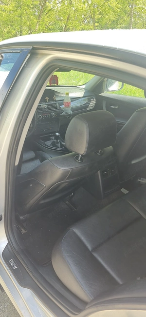 Vand BMW E90 320d 2011 facelift 184hp - imagine 8