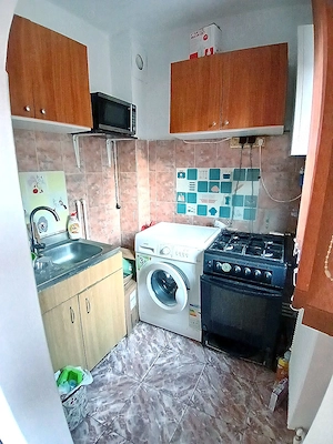 Apartament 2 camere Tecuci   etaj 1, zonă centrală - imagine 6