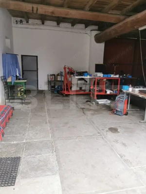 Casa de vanzare, 6 camere, 535 mp, zona Varias  - imagine 5