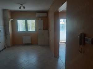 Vinzare Apartament 3 cam. cf.1 dec.,etajul 1 din 6,     - imagine 2