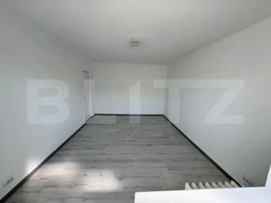 Apartament decomandat 2 camere, 46 mp, zona Rovine - Borcanul cu miere  - imagine 2