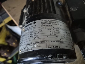 Servomotor(generator).  - imagine 2