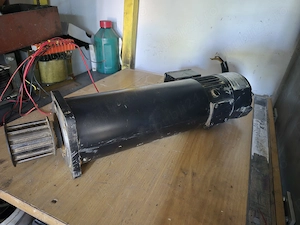 Servomotor(generator). 