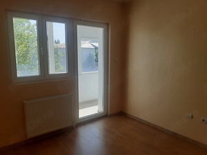 Vinzare Apartament 3 cam. cf.1 dec.,etajul 1 din 6,     - imagine 12