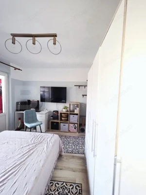 Apartament 3 camere, decomandat 64.20 mp, zona 1 Mai - Insula  - imagine 6