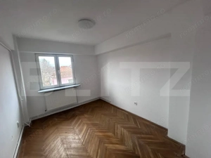 Apartament 4 camere, 79 mp, zona Ultracentrala - imagine 5