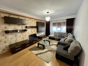 Apartament 3 camere decomandate, 65 mp, modernizat, zona-Craiovița Nouă