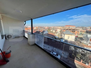 Apartament 2 camere,prima inchiriere,parcare privata,zona Stadion Oblemenco - imagine 8