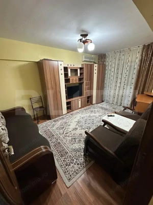Apartament de inchiriat, decomandat, Lapus