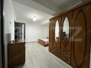 Apartament modern cu două camere, centrala si loc de parcare privat - imagine 2