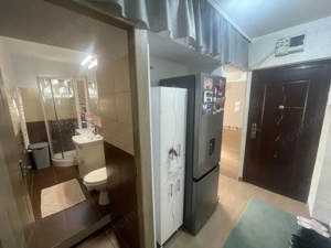 Apartament cu 2 camere, etajul 1, zona Craiovita Noua - imagine 8