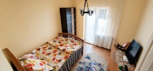 Apartament 3 camere, parter pretabil activitati comerciale, 57 mp, zona Bals - imagine 3