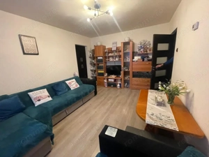 Apartament cu 3 camere, etaj 3, Craiovita Noua