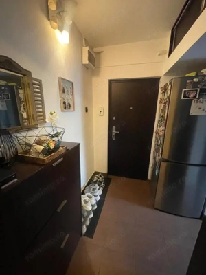 Apartament cu 3 camere, etaj 3, Craiovita Noua - imagine 11