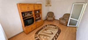 Apartament 3 camere, parter pretabil activitati comerciale, 57 mp, zona Bals - imagine 2