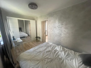Apartament cu 2 camere, etajul 1, zona Craiovita Noua - imagine 3