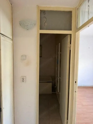 Apartament 2 camere, 52 mp, zona Rovine - imagine 8
