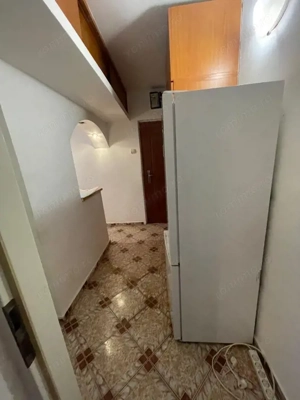 Apartament 2 camere, 41 mp, Craiovita Noua, zona Statia 30 - imagine 7
